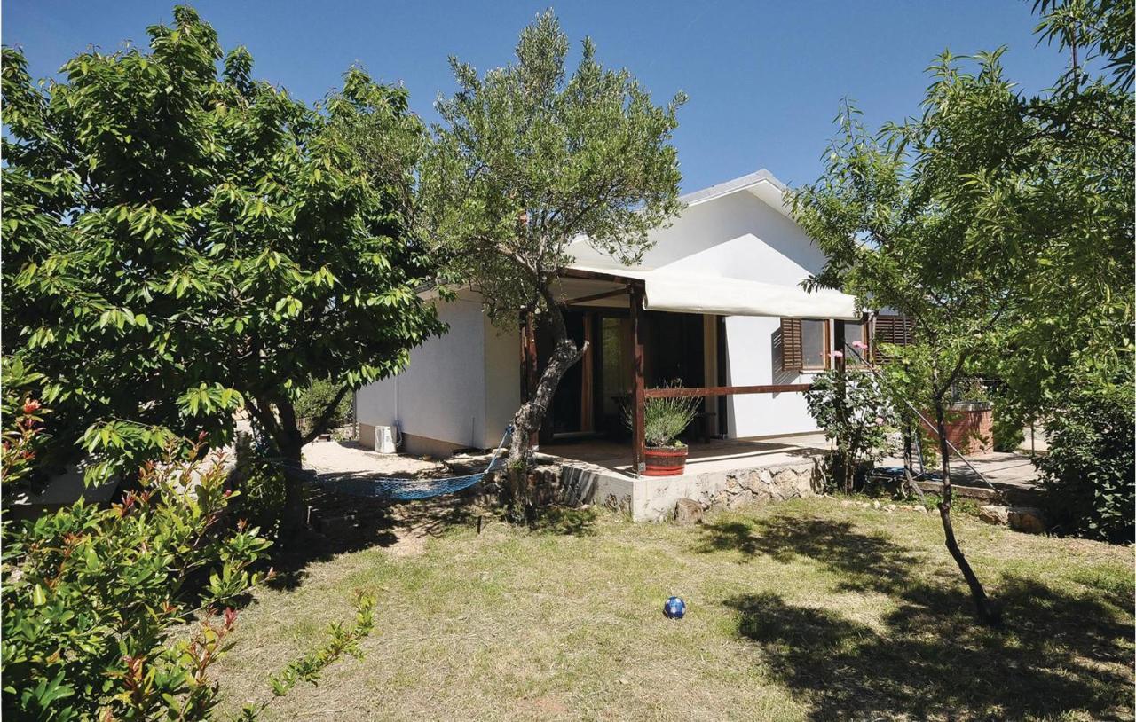 Nice Home In Jezera With Wifi Extérieur photo